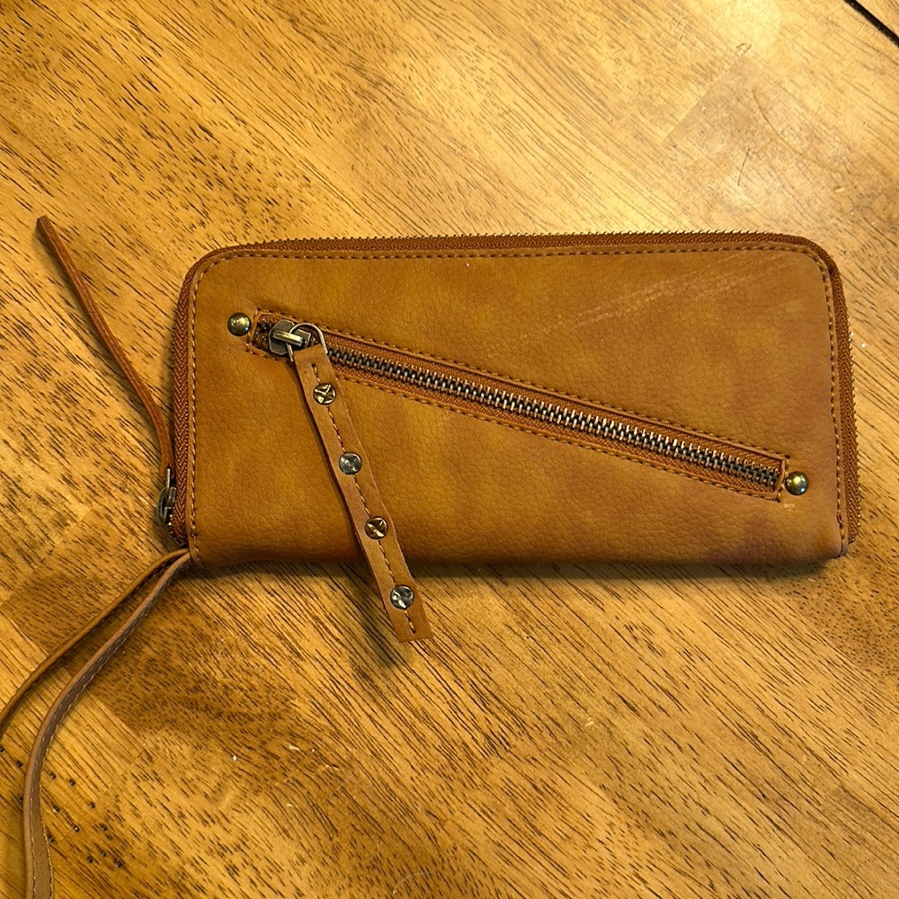 Free people wristlet
